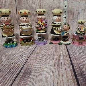 HERSHEY KISSES FIGURINES